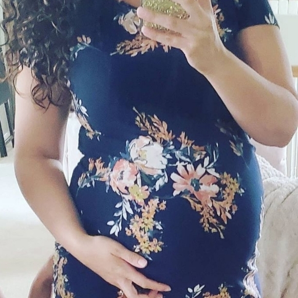 Maternity dress - Picture 2 of 2